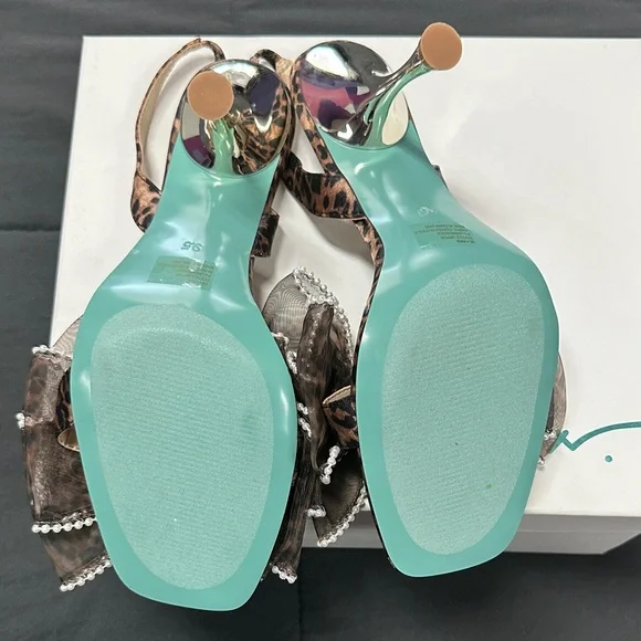 Betsey Johnson Leopard Heels with Sheer Bow - Picture 4 of 4